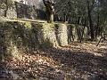 Murs typiques en pierre seche